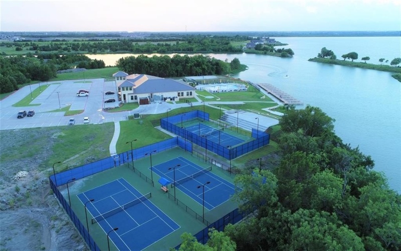 113 Deep Water Court, Heath, TX 75032, 4 Bedrooms Bedrooms, ,3 BathroomsBathrooms,Residential,For Sale,113 Deep Water Court,20859209