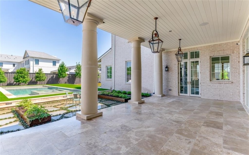 5609 Ursula Lane, Dallas, TX 75229, 5 Bedrooms Bedrooms, ,7 BathroomsBathrooms,Residential,For Sale,5609 Ursula Lane,20859270