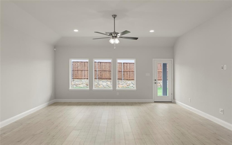 2324 Leighton Top Road, Royse City, TX 75189, 4 Bedrooms Bedrooms, ,2 BathroomsBathrooms,Residential,For Sale,2324 Leighton Top Road,20859340