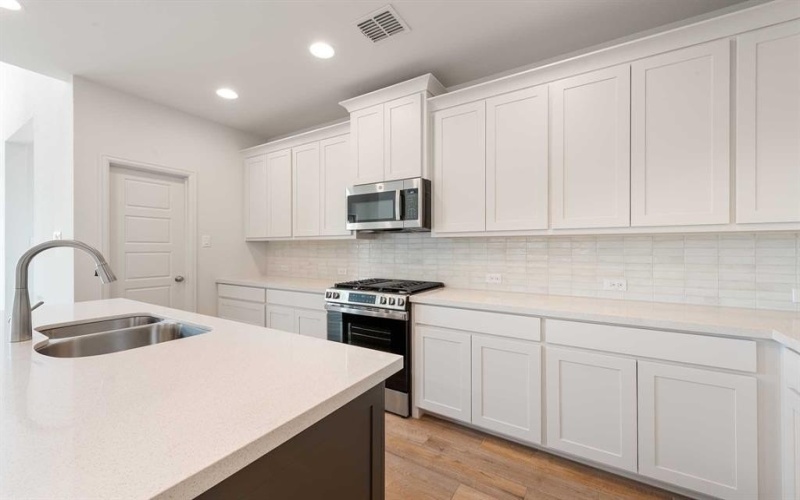4112 Hudson Street, Fate, TX 75087, 4 Habitaciones Habitaciones , ,3 BañosBaños,Residential,En Venta,4112 Hudson Street,20859399