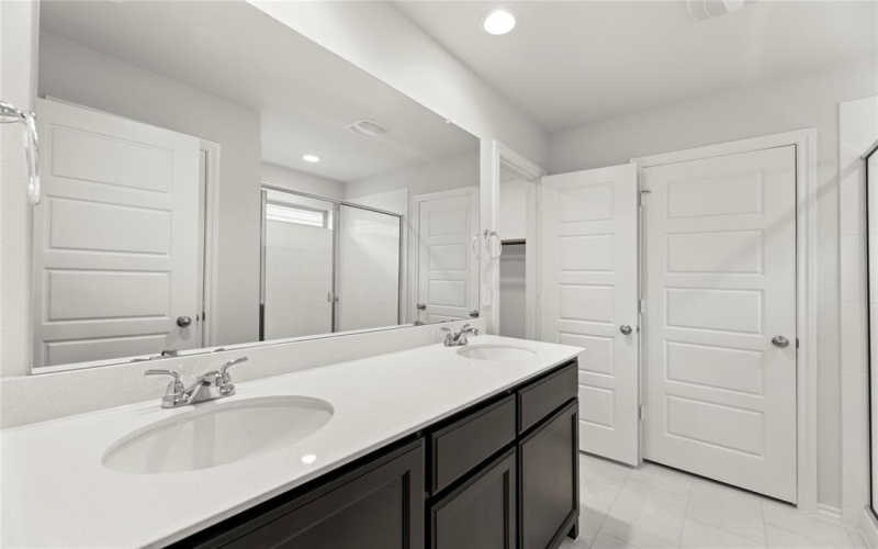 1825 Osage Trail, Mesquite, TX 75149, 3 Bedrooms Bedrooms, ,2 BathroomsBathrooms,Residential,For Sale,1825 Osage Trail,20859433