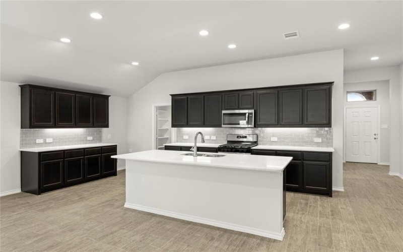 1825 Osage Trail, Mesquite, TX 75149, 3 Bedrooms Bedrooms, ,2 BathroomsBathrooms,Residential,For Sale,1825 Osage Trail,20859433
