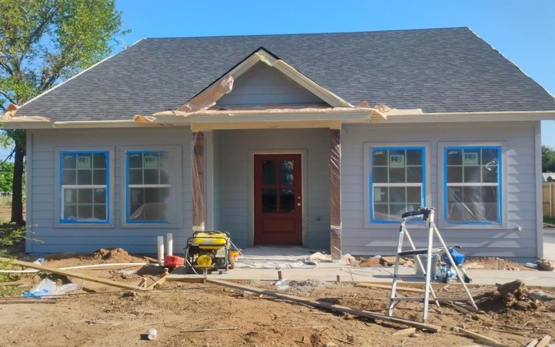 205 W Cherry, Nocona, TX 76255, 3 Bedrooms Bedrooms, ,2 BathroomsBathrooms,Residential,For Sale,205 W Cherry,0,20859553