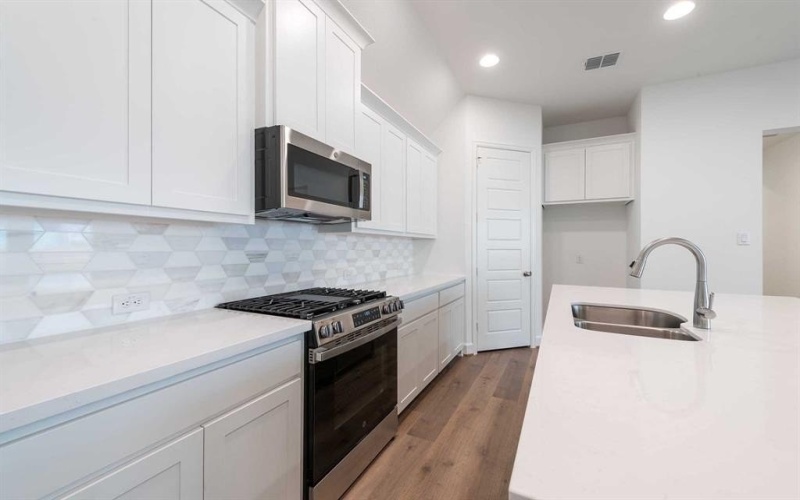 4124 Hudson Street, Fate, TX 75087, 3 Habitaciones Habitaciones , ,2 BañosBaños,Residential,En Venta,4124 Hudson Street,20859642