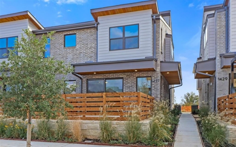 1427 Azalea Drive, Melissa, TX 75454, 3 Bedrooms Bedrooms, ,2 BathroomsBathrooms,Residential,For Sale,1427 Azalea Drive,20864239