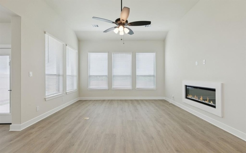 4213 Valley Mills Drive, Crandall, TX 75114, 4 Habitaciones Habitaciones , ,3 BañosBaños,Residential,En Venta,4213 Valley Mills Drive,20864267
