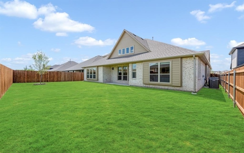 809 Turnbull Avenue, Fort Worth, TX 76247, 4 Habitaciones Habitaciones , ,3 BañosBaños,Residential,En Venta,809 Turnbull Avenue,20862320