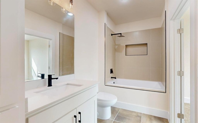 1525 Mcbroom Street, Dallas, TX 75212, 5 Habitaciones Habitaciones , ,5 BañosBaños,Residential,En Venta,1525 Mcbroom Street,20862663