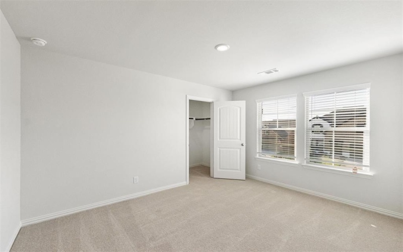 1940 Velora Drive, Fort Worth, TX 76052, 5 Bedrooms Bedrooms, ,3 BathroomsBathrooms,Residential,For Sale,1940 Velora Drive,0,20862726