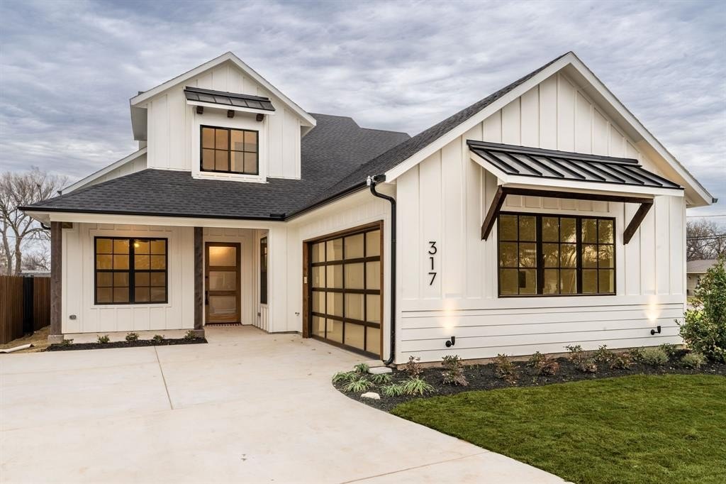 317 Travis Street, Roanoke, TX 76262, 4 Habitaciones Habitaciones , ,3 BañosBaños,Residential,En Venta,317 Travis Street,20862813