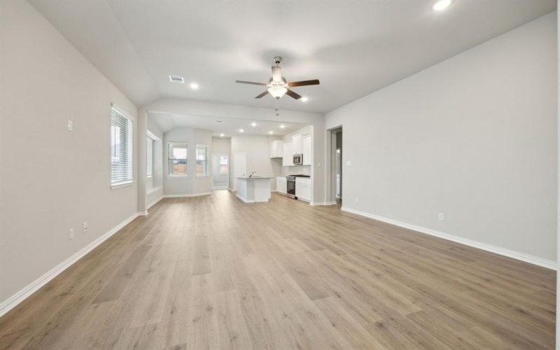 2013 Forest Wood, Mesquite, TX 75181, 3 Habitaciones Habitaciones , ,2 BañosBaños,Residential,En Venta,2013 Forest Wood,20862915