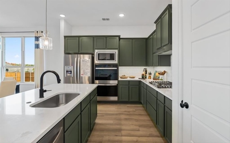329 Deer Ridge Drive, Aledo, TX 76008, 4 Habitaciones Habitaciones , ,3 BañosBaños,Residential,En Venta,329 Deer Ridge Drive,20863036