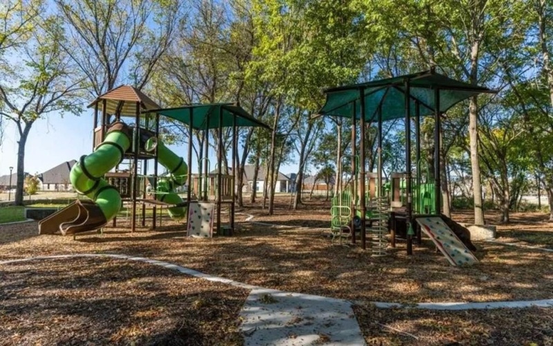 1861 Lightner Road, Van Alstyne, TX 75495, 4 Bedrooms Bedrooms, ,3 BathroomsBathrooms,Residential,For Sale,1861 Lightner Road,20863449