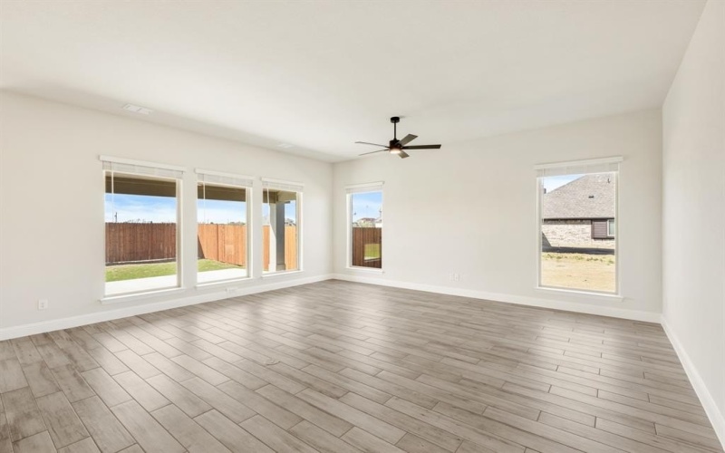 207 Cortese Lane, Alvarado, TX 76009, 3 Habitaciones Habitaciones , ,2 BañosBaños,Residential,En Venta,207 Cortese Lane,20861461