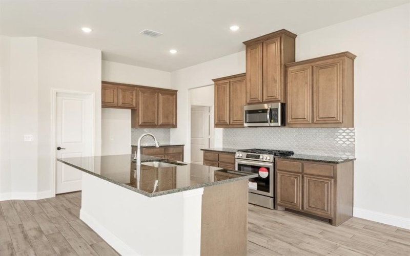 207 Cortese Lane, Alvarado, TX 76009, 3 Habitaciones Habitaciones , ,2 BañosBaños,Residential,En Venta,207 Cortese Lane,20861461