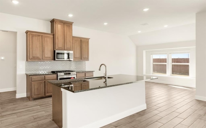 207 Cortese Lane, Alvarado, TX 76009, 3 Habitaciones Habitaciones , ,2 BañosBaños,Residential,En Venta,207 Cortese Lane,20861461