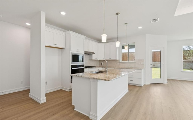 14441 Mietner Street, Pilot Point, TX 75009, 3 Habitaciones Habitaciones , ,2 BañosBaños,Residential,En Venta,14441 Mietner Street,20863798