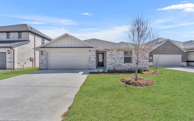 315 Sugarlands Drive, Greenville, TX 75402, 3 Habitaciones Habitaciones , ,2 BañosBaños,Residential,En Venta,315 Sugarlands Drive,20863810