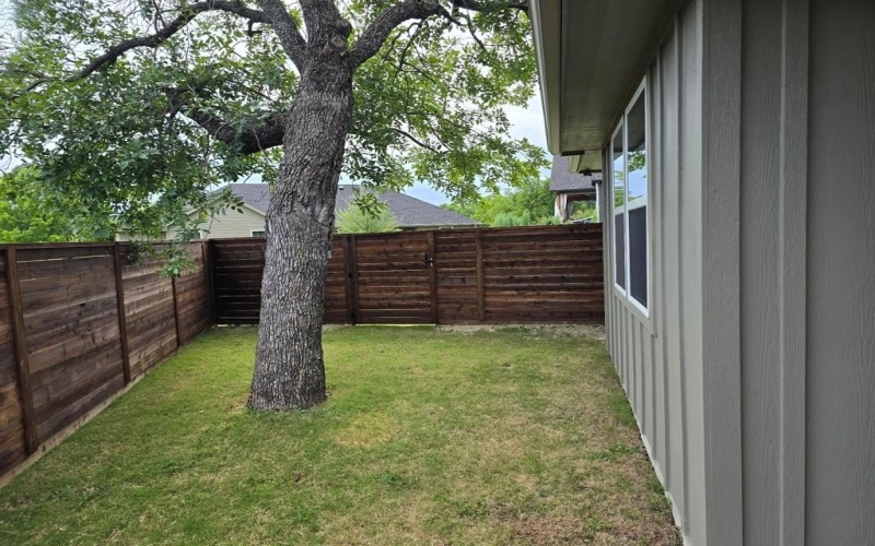 836 E Heath Street, Rockwall, TX 75087, 3 Habitaciones Habitaciones , ,2 BañosBaños,Residential,En Venta,836 E Heath Street,20863955