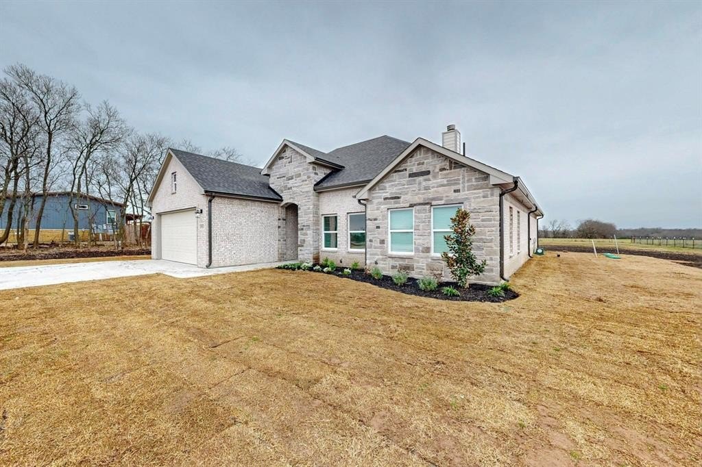 3533 County Road 1092, Celeste, TX 75423, 3 Bedrooms Bedrooms, ,2 BathroomsBathrooms,Residential,For Sale,3533 County Road 1092,20861598