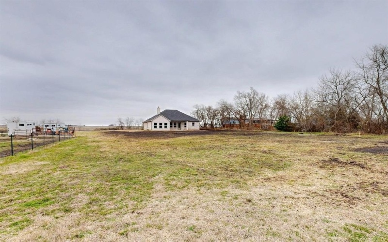 3533 County Road 1092, Celeste, TX 75423, 3 Bedrooms Bedrooms, ,2 BathroomsBathrooms,Residential,For Sale,3533 County Road 1092,20861598