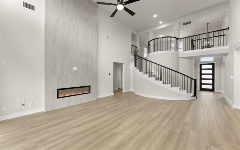 1328 Cash Street, Burleson, TX 76028, 5 Habitaciones Habitaciones , ,5 BañosBaños,Residential,En Venta,1328 Cash Street,20861744