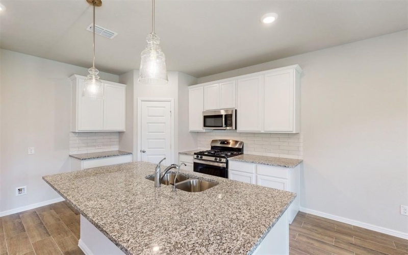 3516 Coronation Court, Denton, TX 76208, 4 Bedrooms Bedrooms, ,2 BathroomsBathrooms,Residential,For Sale,3516 Coronation Court,0,20864070