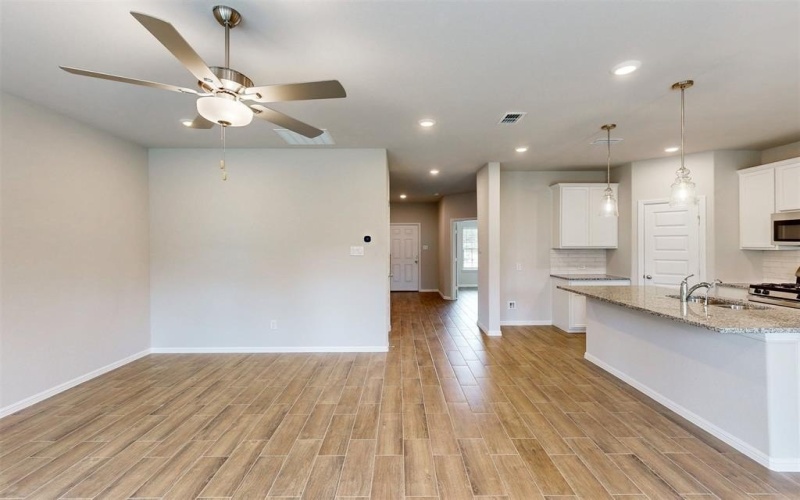 3516 Coronation Court, Denton, TX 76208, 4 Bedrooms Bedrooms, ,2 BathroomsBathrooms,Residential,For Sale,3516 Coronation Court,0,20864070