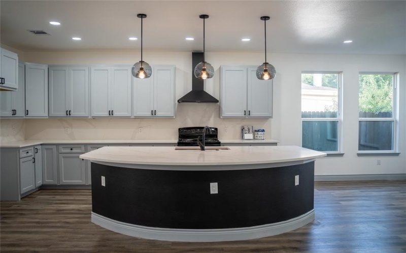 5147 Chapman Street, Fort Worth, TX 76105, 3 Bedrooms Bedrooms, ,2 BathroomsBathrooms,Residential,For Sale,5147 Chapman Street,20864079