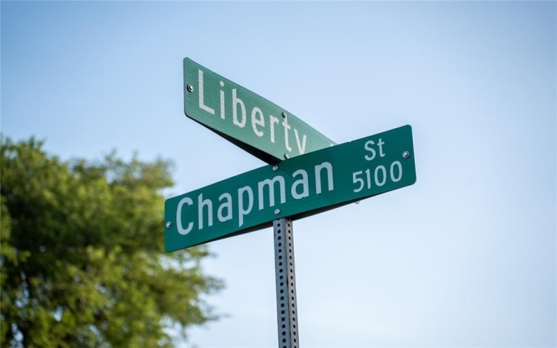 5147 Chapman Street, Fort Worth, TX 76105, 3 Bedrooms Bedrooms, ,2 BathroomsBathrooms,Residential,For Sale,5147 Chapman Street,20864079