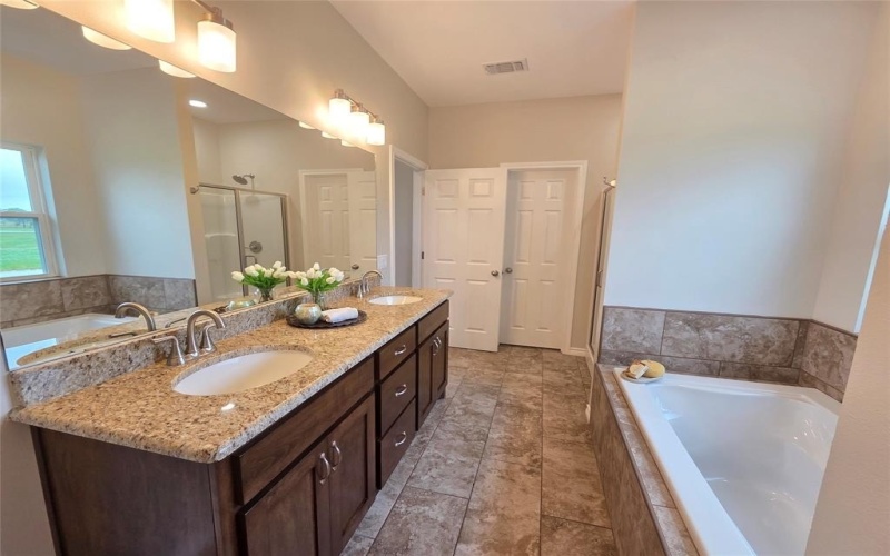 433 S FM 196, Blossom, TX 75416, 3 Bedrooms Bedrooms, ,2 BathroomsBathrooms,Residential,For Sale,433 S FM 196,20864559