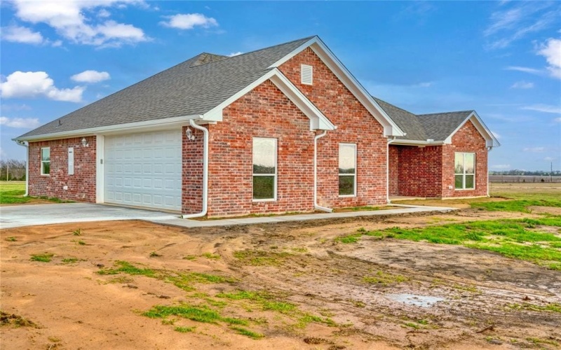 433 S FM 196, Blossom, TX 75416, 3 Bedrooms Bedrooms, ,2 BathroomsBathrooms,Residential,For Sale,433 S FM 196,20864559