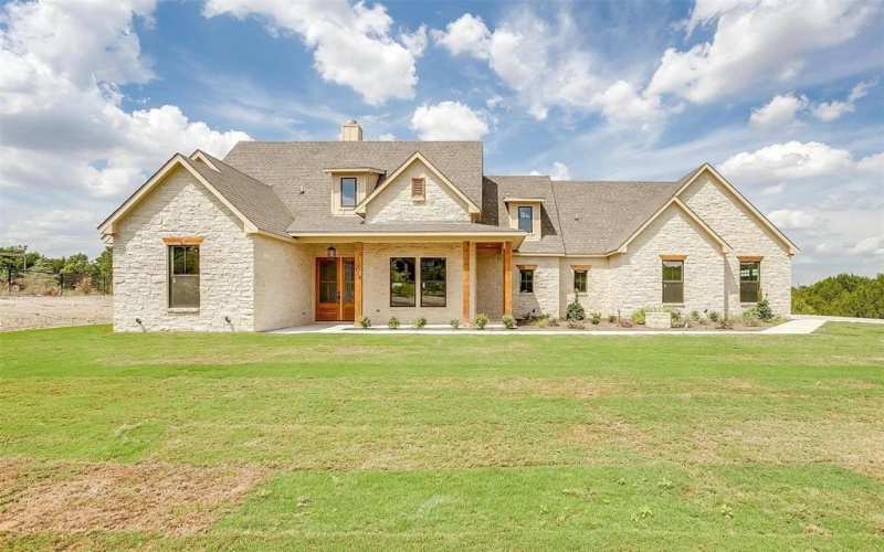 179 Cedar Mountain Drive, Weatherford, TX 76085, 3 Bedrooms Bedrooms, ,3 BathroomsBathrooms,Residential,For Sale,179 Cedar Mountain Drive,20864633