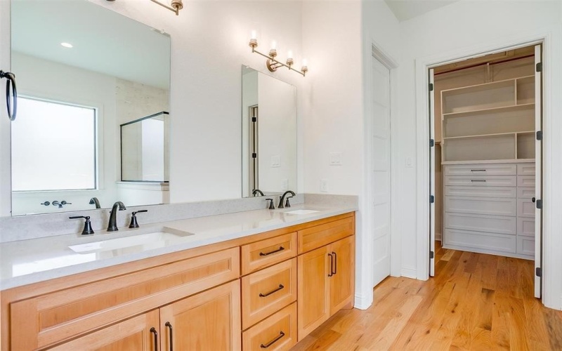 179 Cedar Mountain Drive, Weatherford, TX 76085, 3 Bedrooms Bedrooms, ,3 BathroomsBathrooms,Residential,For Sale,179 Cedar Mountain Drive,20864633