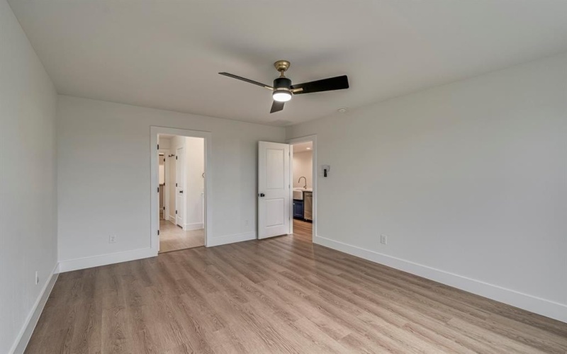 114 Hurst Circle, Ferris, TX 75125, 3 Bedrooms Bedrooms, ,2 BathroomsBathrooms,Residential,For Sale,114 Hurst Circle,20864709