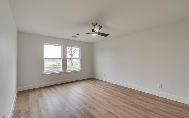 114 Hurst Circle, Ferris, TX 75125, 3 Bedrooms Bedrooms, ,2 BathroomsBathrooms,Residential,For Sale,114 Hurst Circle,20864709
