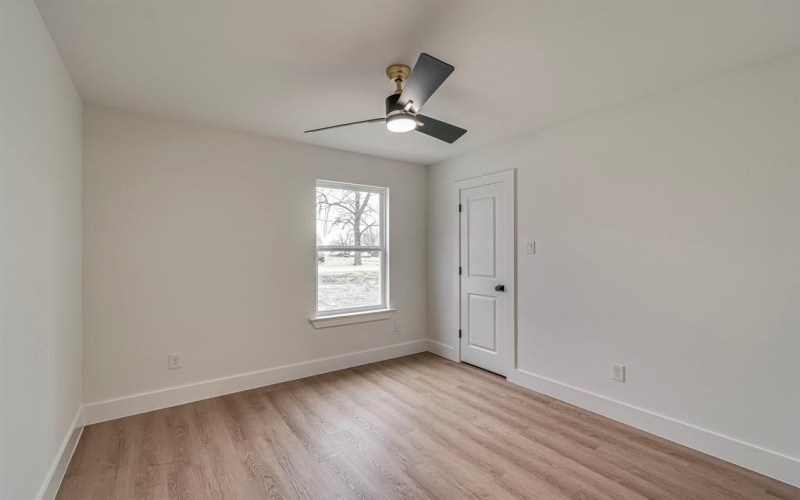 114 Hurst Circle, Ferris, TX 75125, 3 Bedrooms Bedrooms, ,2 BathroomsBathrooms,Residential,For Sale,114 Hurst Circle,20864709