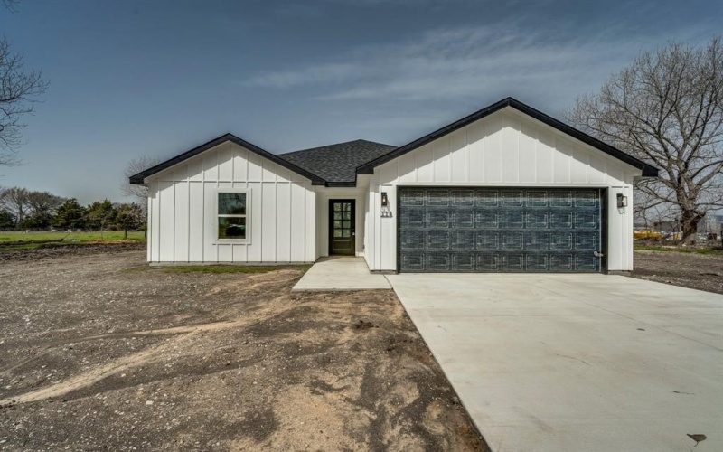 114 Hurst Circle, Ferris, TX 75125, 3 Bedrooms Bedrooms, ,2 BathroomsBathrooms,Residential,For Sale,114 Hurst Circle,20864709