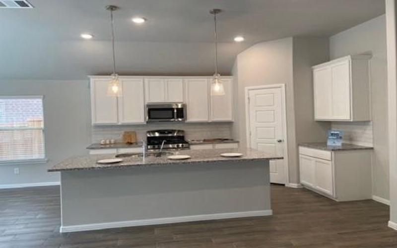 4001 Whisperwood Road, Denton, TX 76210, 4 Bedrooms Bedrooms, ,3 BathroomsBathrooms,Residential,For Sale,4001 Whisperwood Road,20864805
