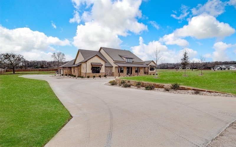 6301 Big Elk Drive, Fort Worth, TX 76140, 3 Habitaciones Habitaciones , ,3 BañosBaños,Residential,En Venta,6301 Big Elk Drive,20864879
