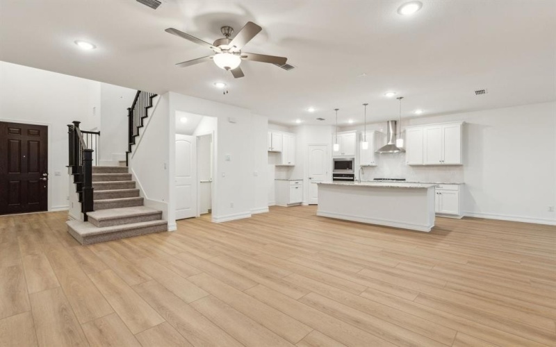 248 Kistler Drive, Little Elm, TX 76227, 4 Bedrooms Bedrooms, ,3 BathroomsBathrooms,Residential,For Sale,248 Kistler Drive,20864922