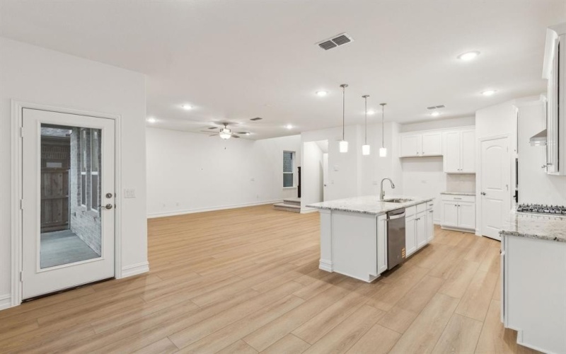 248 Kistler Drive, Little Elm, TX 76227, 4 Bedrooms Bedrooms, ,3 BathroomsBathrooms,Residential,For Sale,248 Kistler Drive,20864922