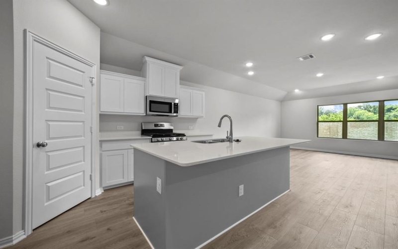 552 Ridgewood Drive, Van Alstyne, TX 75495, 4 Bedrooms Bedrooms, ,2 BathroomsBathrooms,Residential,For Sale,552 Ridgewood Drive,20865051