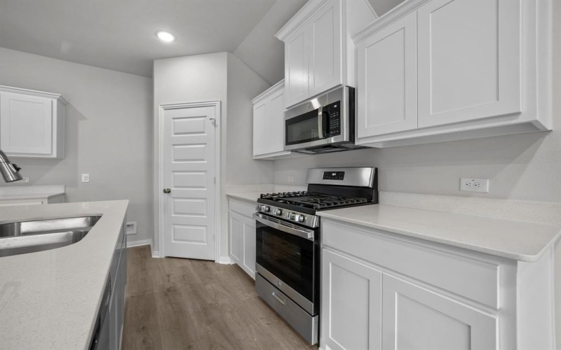 552 Ridgewood Drive, Van Alstyne, TX 75495, 4 Bedrooms Bedrooms, ,2 BathroomsBathrooms,Residential,For Sale,552 Ridgewood Drive,20865051