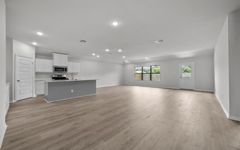 552 Ridgewood Drive, Van Alstyne, TX 75495, 4 Bedrooms Bedrooms, ,2 BathroomsBathrooms,Residential,For Sale,552 Ridgewood Drive,20865051