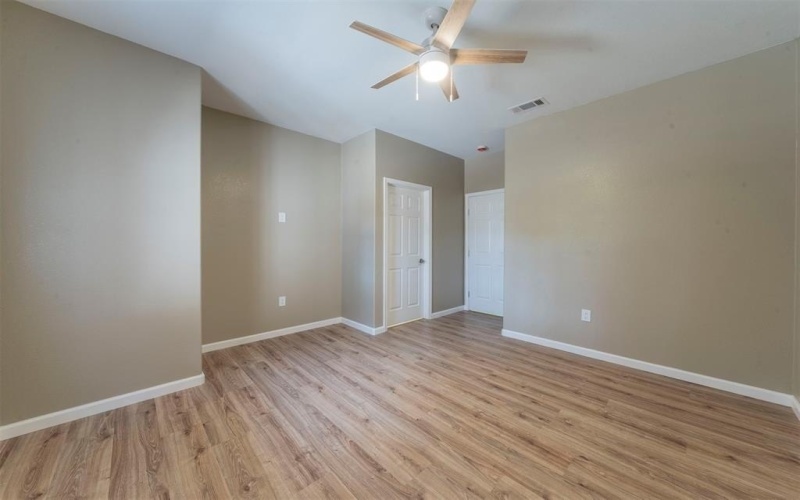2715 S Shadowood Street, Granbury, TX 76048, 3 Habitaciones Habitaciones , ,2 BañosBaños,Residential,En Venta,2715 S Shadowood Street,20865342