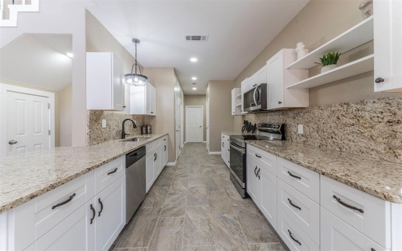 2715 S Shadowood Street, Granbury, TX 76048, 3 Habitaciones Habitaciones , ,2 BañosBaños,Residential,En Venta,2715 S Shadowood Street,20865342