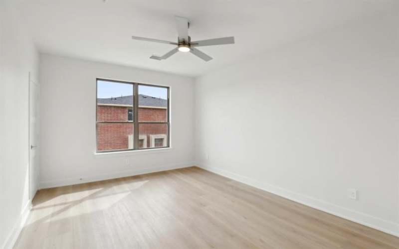 2524 Havenhurst Street #103, Farmers Branch, TX 75234, 3 Habitaciones Habitaciones , ,3 BañosBaños,Residential,En Venta,2524 Havenhurst Street,20865361
