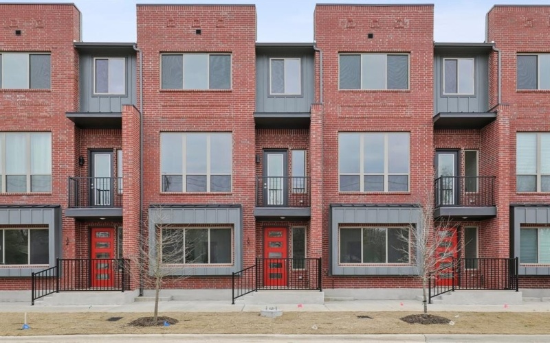 2524 Havenhurst Street #103, Farmers Branch, TX 75234, 3 Habitaciones Habitaciones , ,3 BañosBaños,Residential,En Venta,2524 Havenhurst Street,20865361