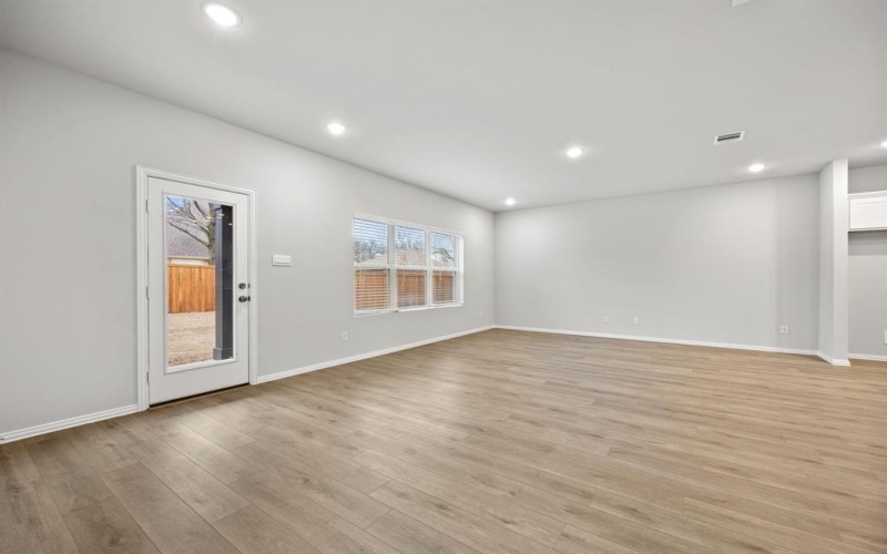 3313 Fortress Way, Denton, TX 76208, 4 Bedrooms Bedrooms, ,2 BathroomsBathrooms,Residential,For Sale,3313 Fortress Way,0,20865401